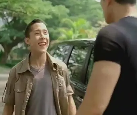Wajah pacar Wanda mirip dengan pria di foto ini? @istimewa