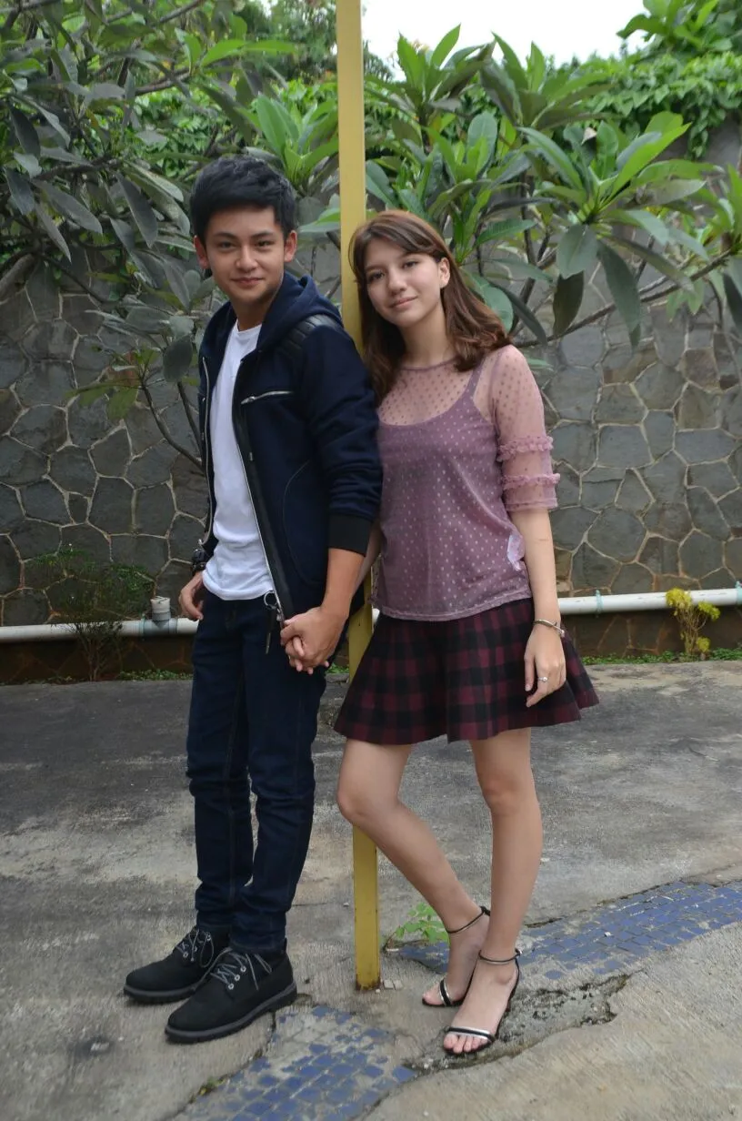 Cassandra Lee tampak mesra dengan Randy Martin. ŠKapanLagi.com/Nuzulur Rakhmah