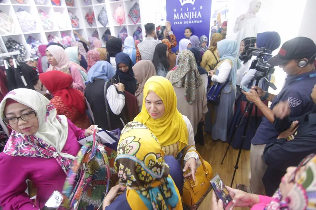 Gerai baru Igun diserbu pelanggan di hari pembukaannya © Dokumen Pribadi