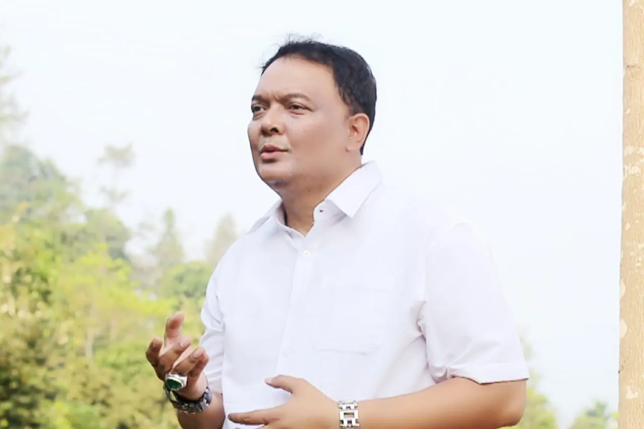 Zoel, perwira Polisi yang sukses jadi penyanyi / Credit: KapanLagi - Akrom Sukarya