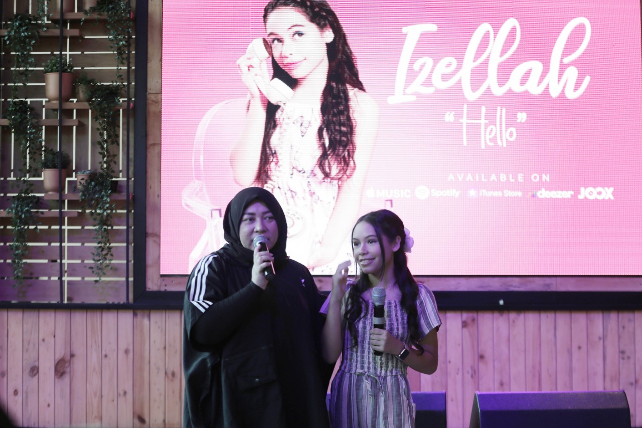 Melly Goeslaw supports Izellah's career © KapanLagi.com/Budy Santoso