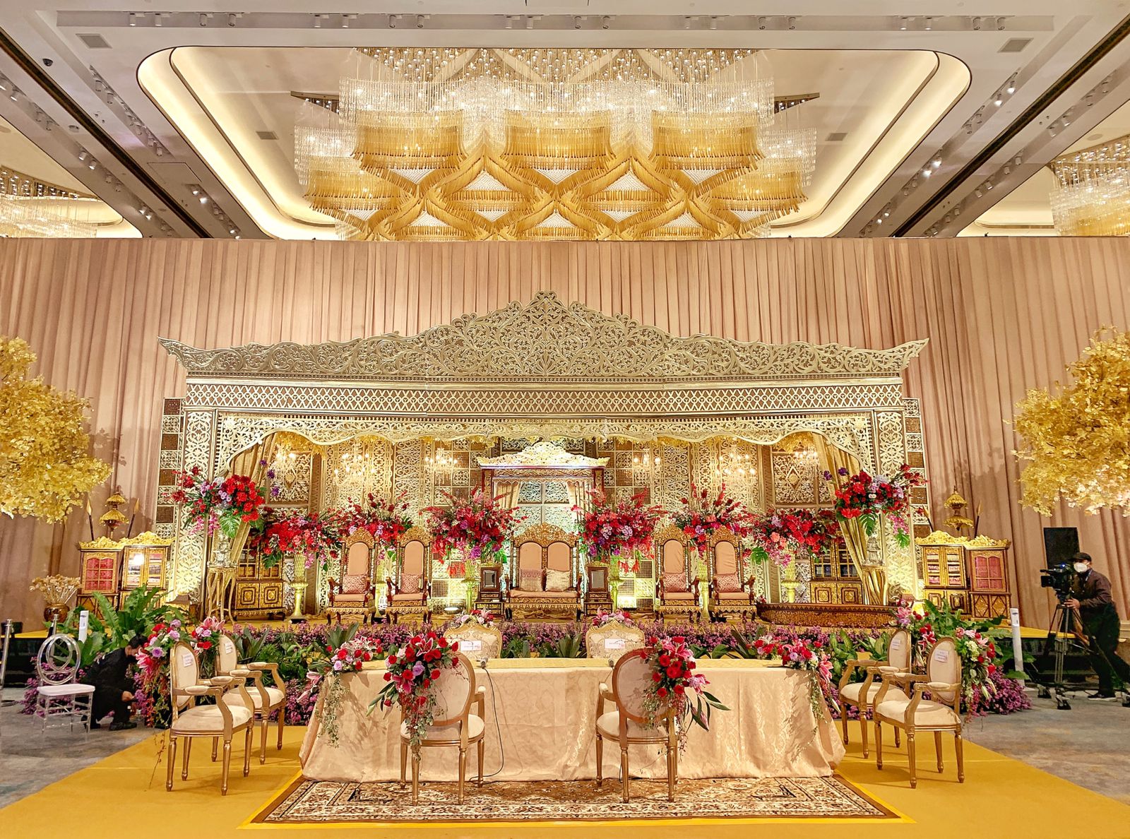 Luxurious Wedding Concept of Ria Ricis and Teuku Ryan. Credit: Vienna Gallery