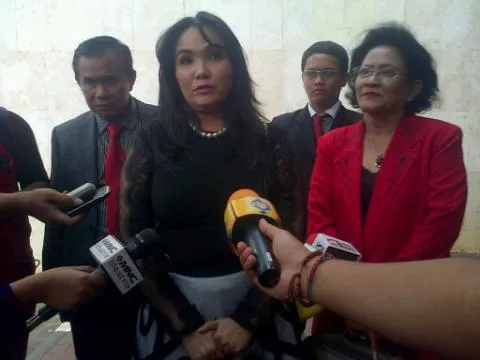 Kanaya diperiksa lima jam dalam kasus dugaan penipuan oleh wanita bernama Eva.