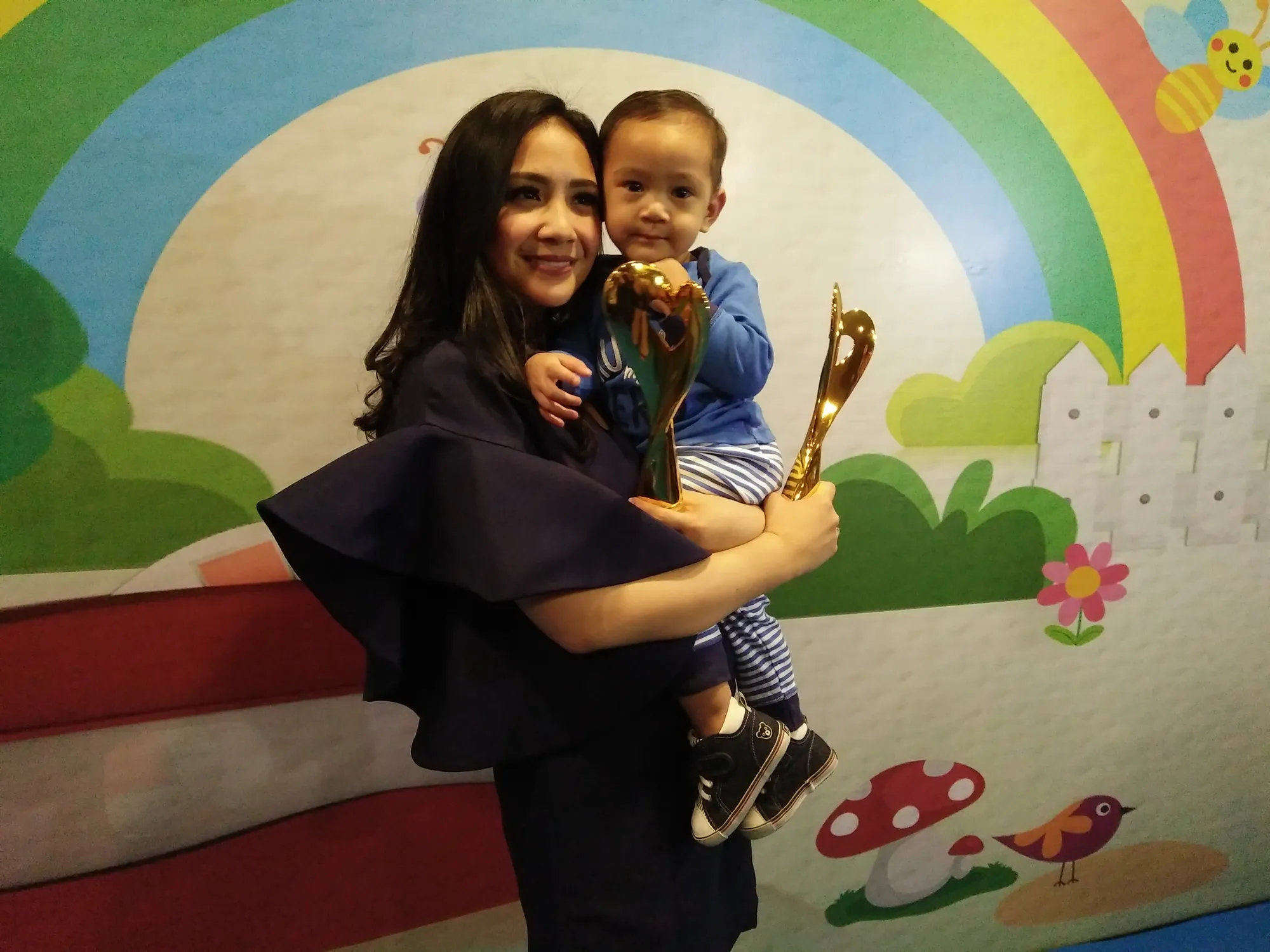 Congrat buat Gigi dan Rafathar! © KapanLagi.com®/Nuzulur Rakhmah