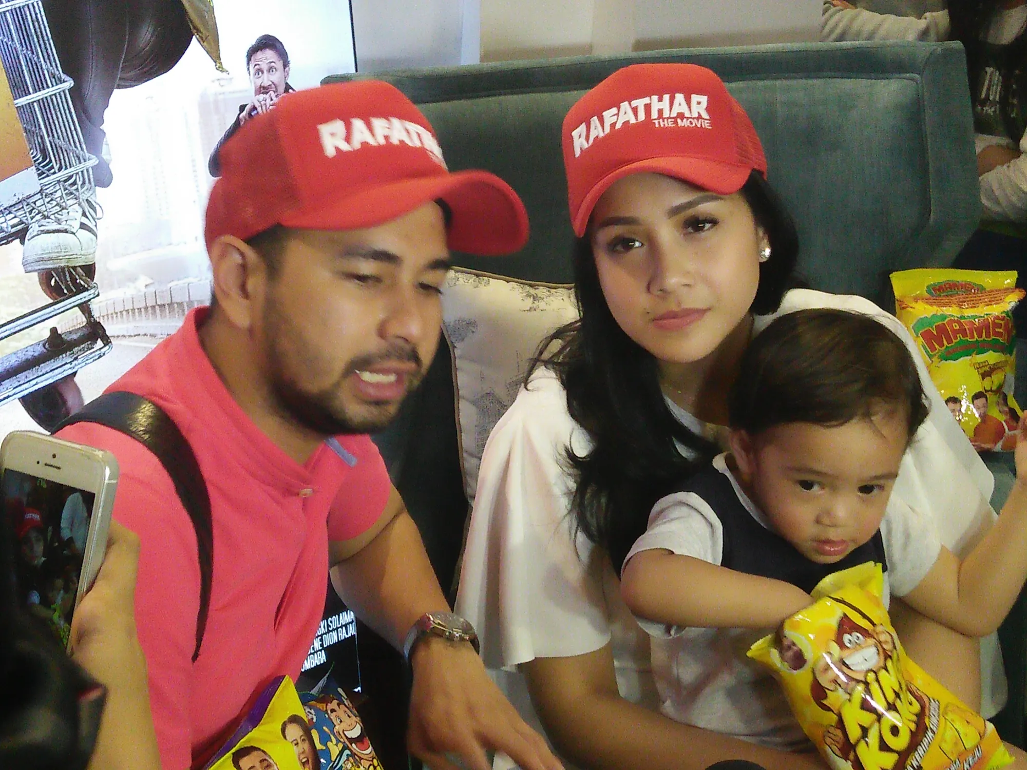 Raffi, Gigi 7 rafathar @ Kapanlagi/Nuzulur Rakhmah