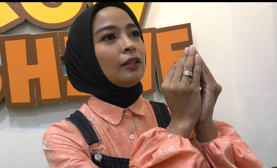 Ayah Tantri Kotak sakit - Credit: Fikri Alfi Rosyadi © KapanLagi.com