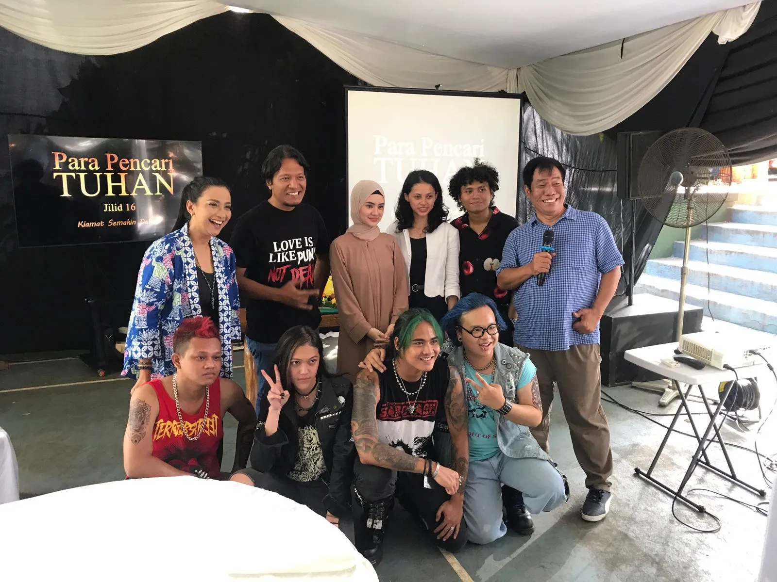  (credit: kapanlagi.com/Fikri Alfi Rosyadi)