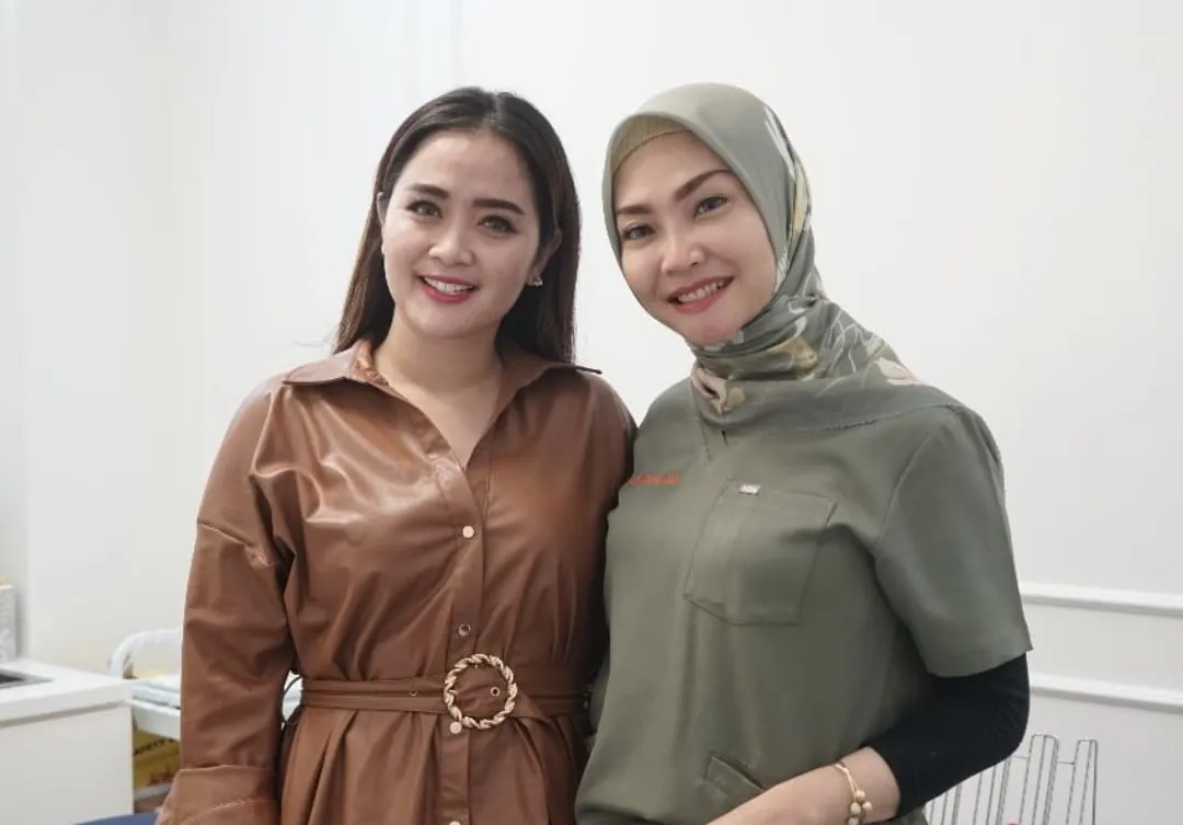 Vega Darwanti lakukan perawatan kecantikan demi menyenangkan sang suami - Credit: Istimewa