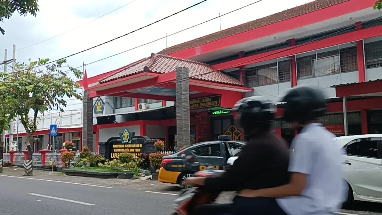 Modus Pengiriman Narkotika ke Lapas / Credit: KapanLagi.com/Darmadi Sasongko