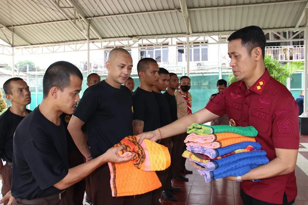 Ali Sukarno beri klarifikasi pernyataan Tio Pakusadewo soal bisnis di balik penjara - Credit: Istimewa