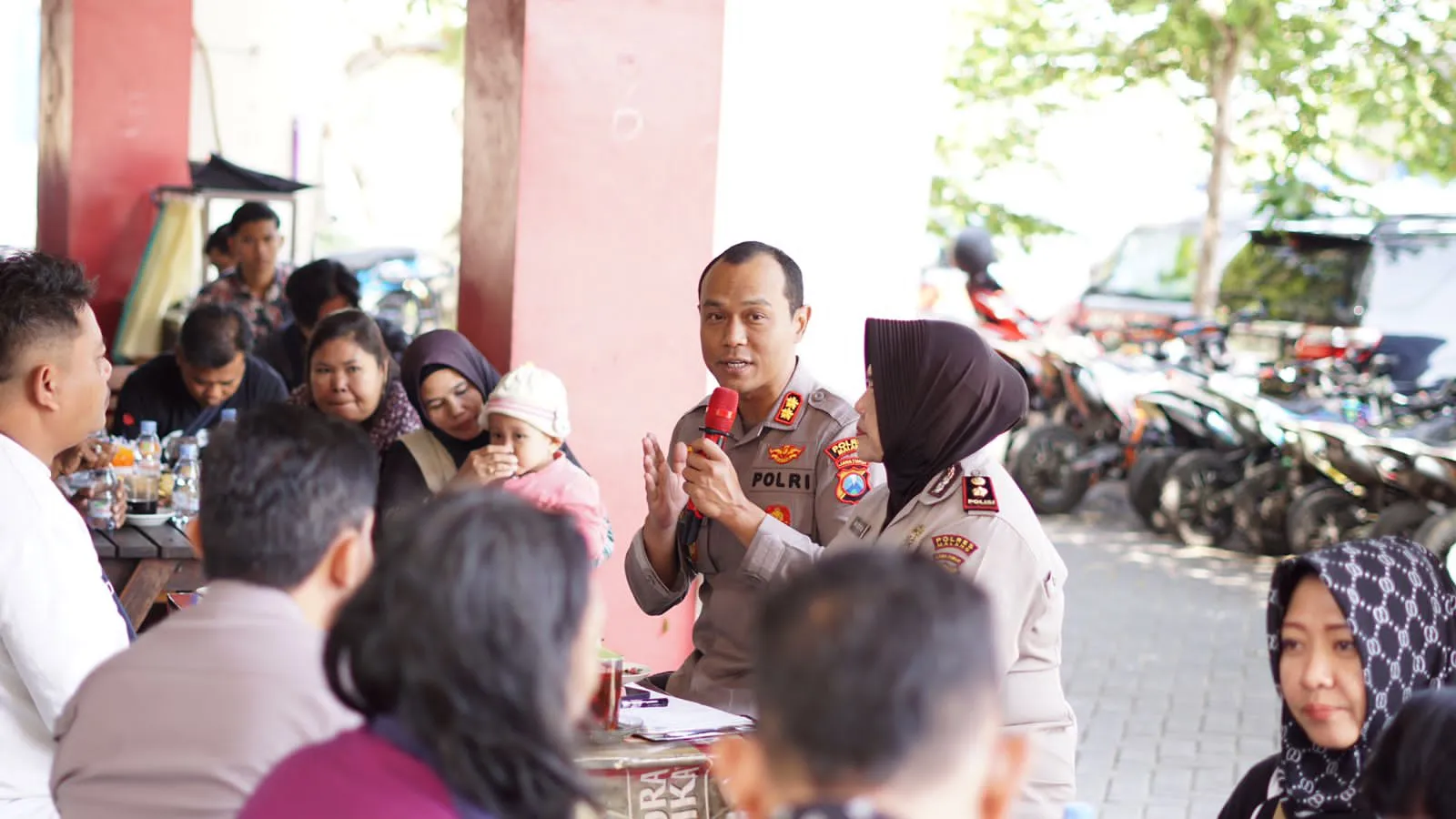 Komitmen Kapolres Malang AKBP Mendukung Proses Relokasi / Credit Foto: KapanLagi.com/Darmadi Sasongko