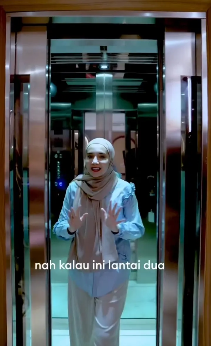 Terdapat Fasilitas Lift yang Canggih