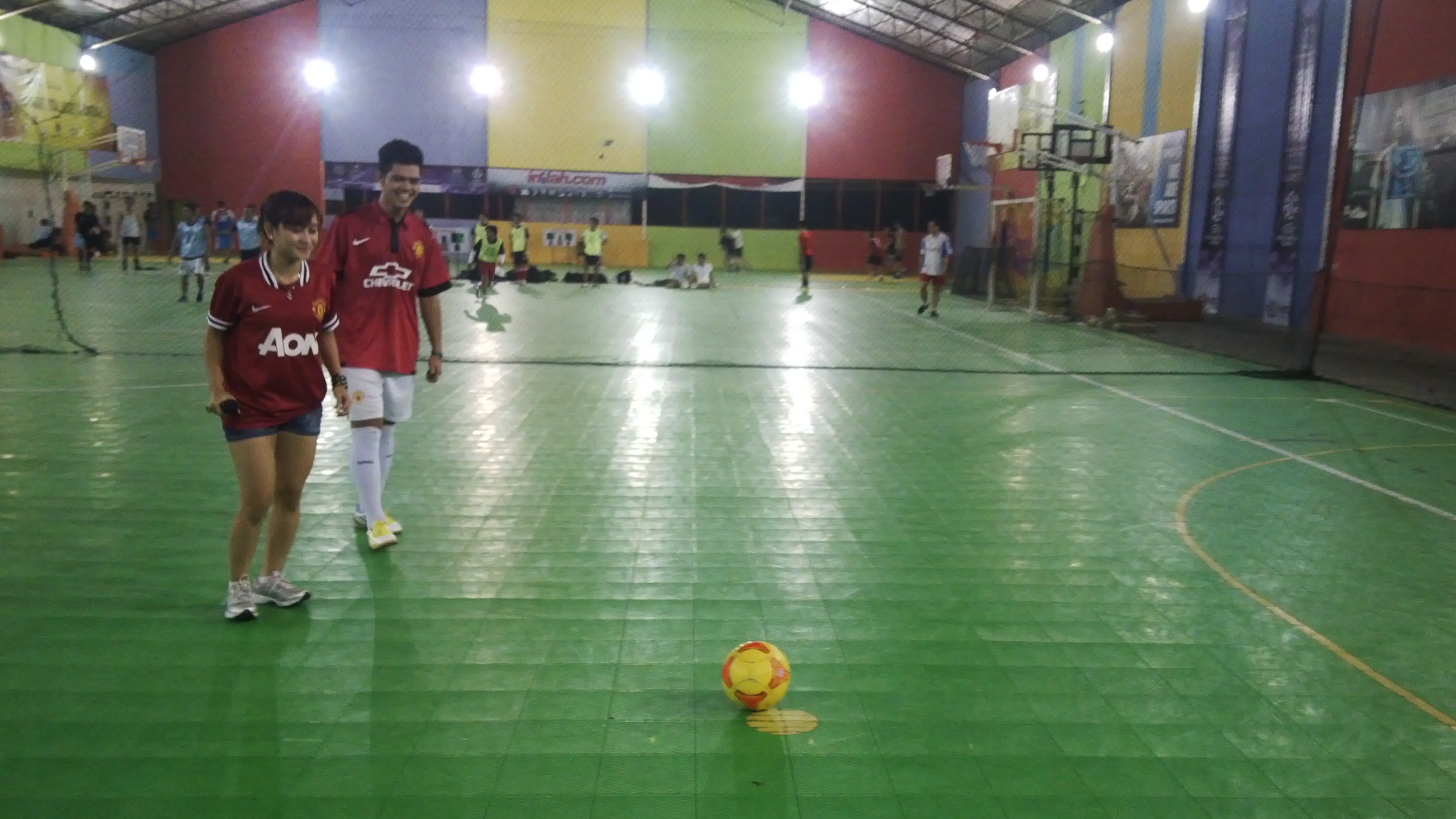 Unduh 9900 Gambar Futsal Romantis Paling Baru Gratis HD