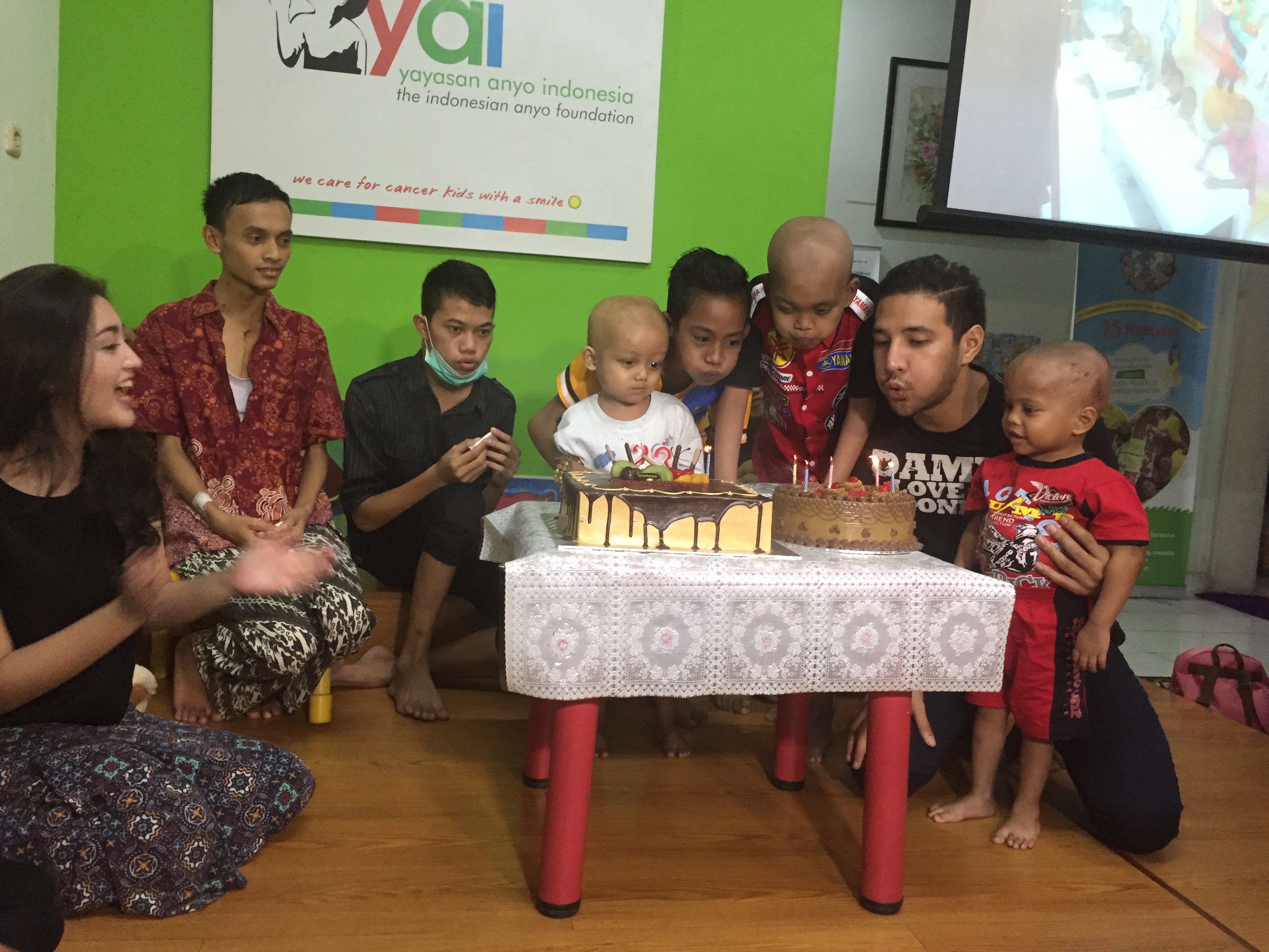 Ulang Tahun, Ammar Zoni Rayakan Dengan Anak-Anak Penderita 