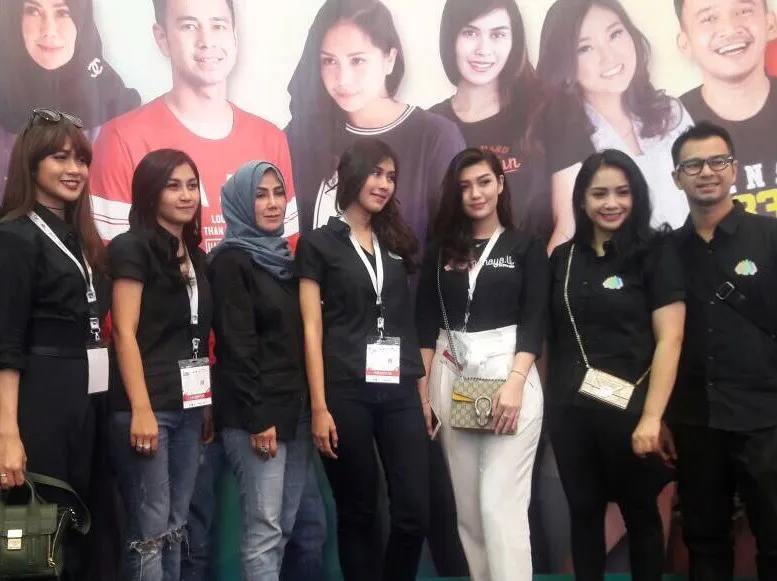 Raffi dan keluarga gabung di bisnis E-Commerce © KapanLagi.com®/Abbas Aditya