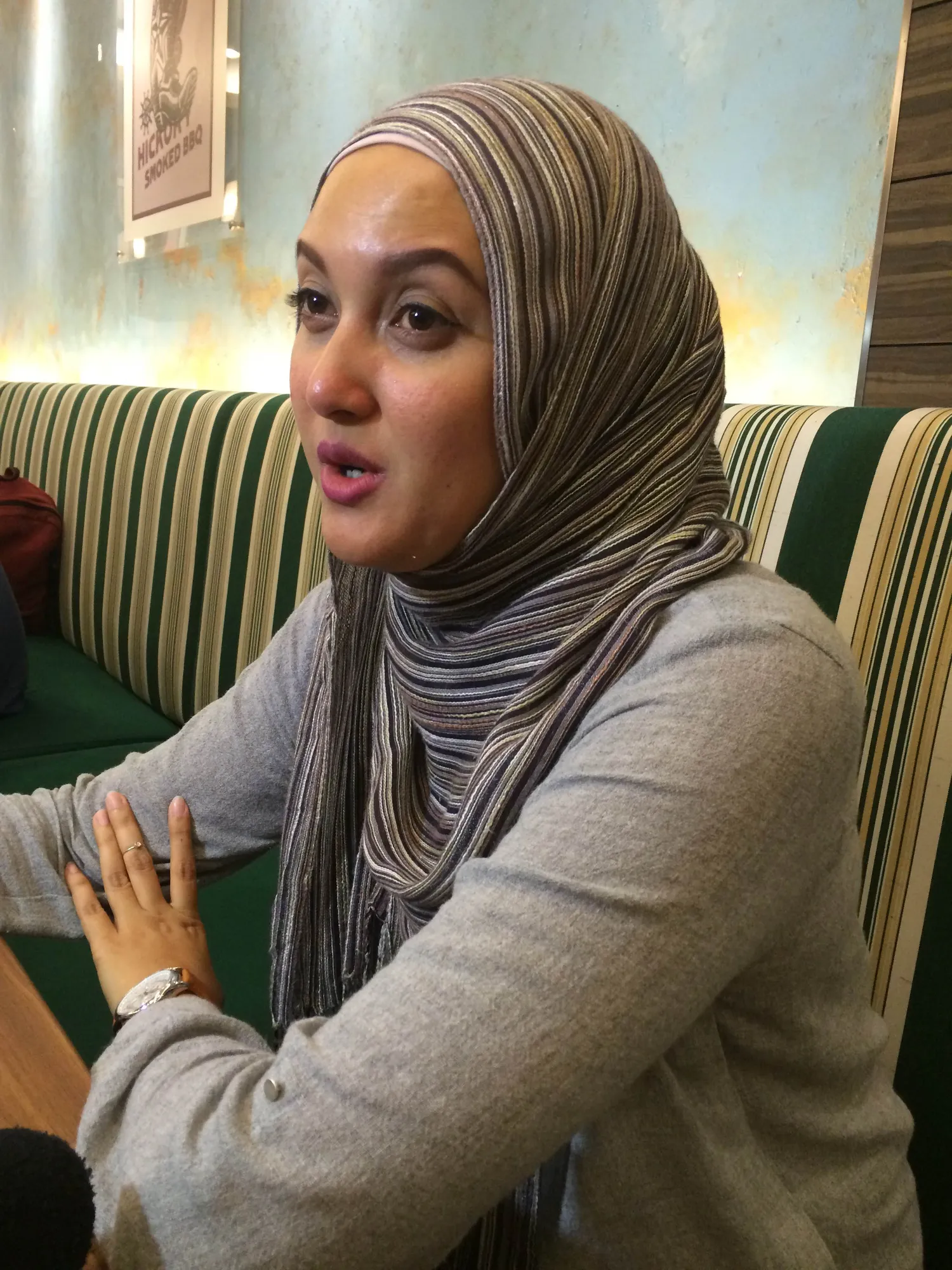 Kakak Stuart Collin menyebut adiknya seperti umat Islam lain yang imannya naik turun. ©KapanLagi.com