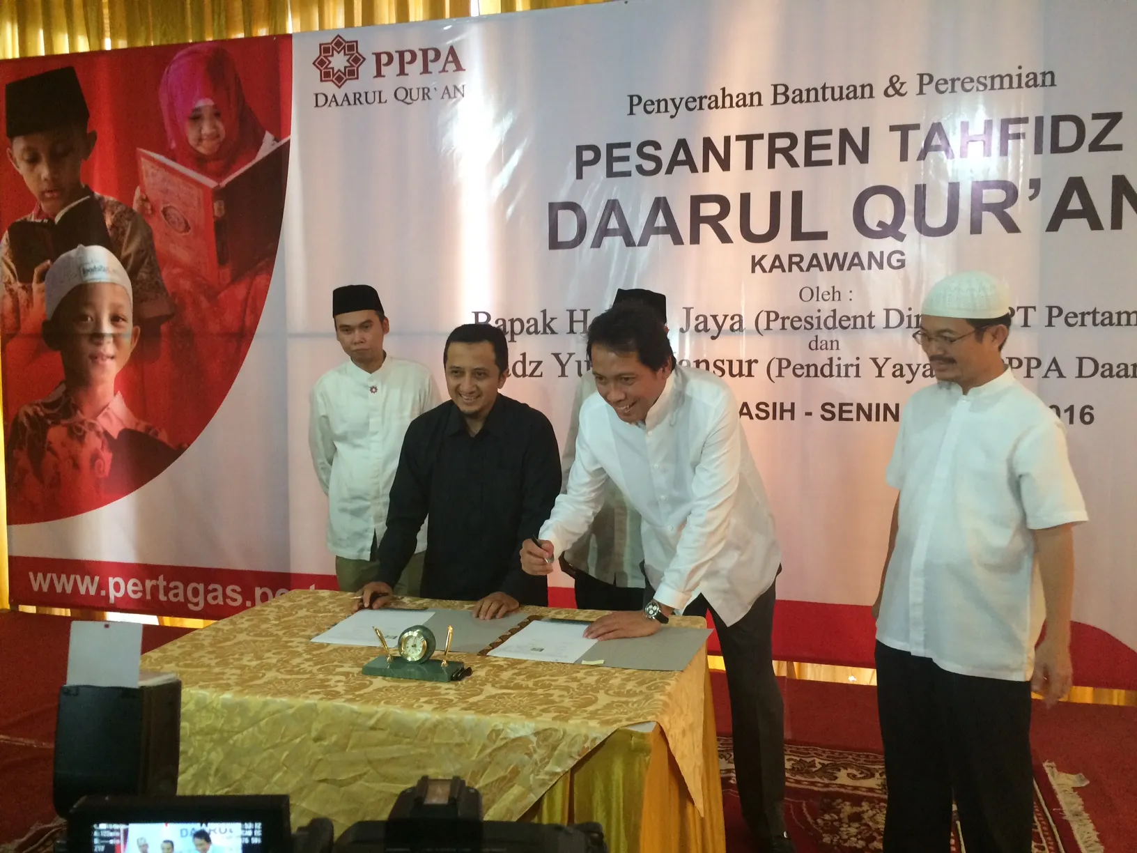 Yusuf Mansur sempat mengungkap kondisi Aa Gym saat ini. ©KapanLagi.com/Hendra Gunawan