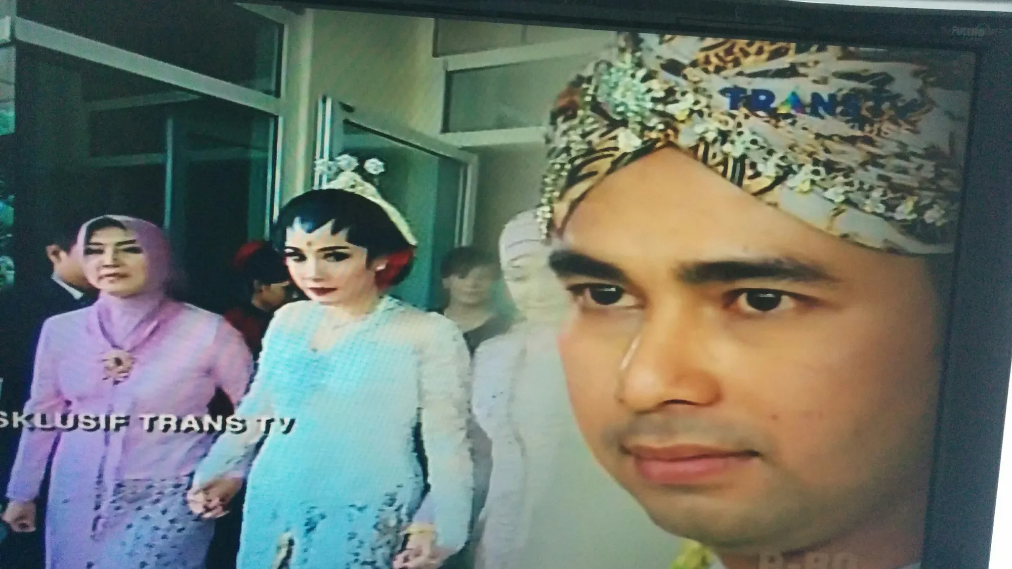 Tatapan mata Raffi yang tak berpaling dari Nagita foto by TRANS TV