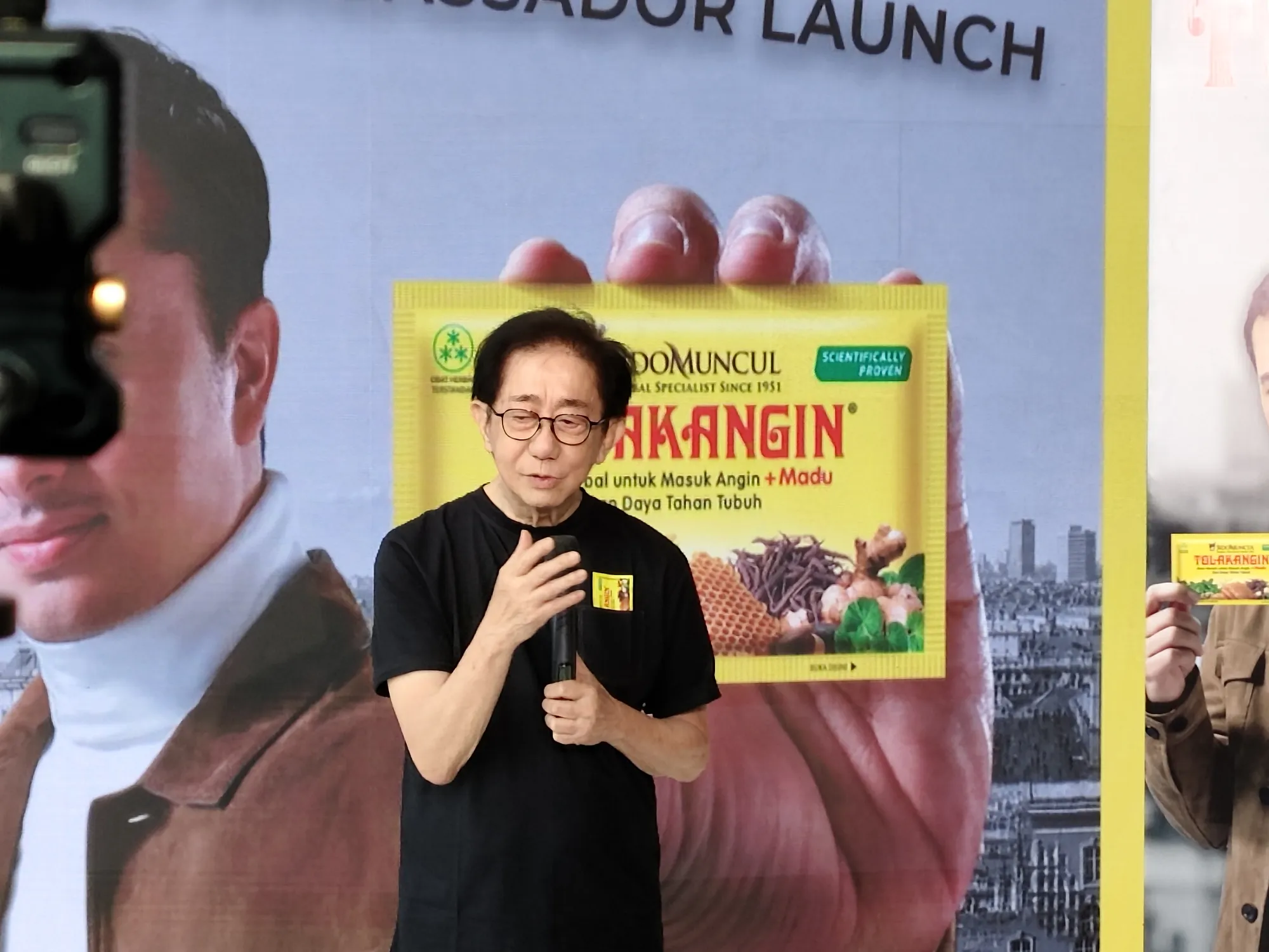 Direktur Utama Sido Muncul, Dr. (H.C) Irwan Hidayat.