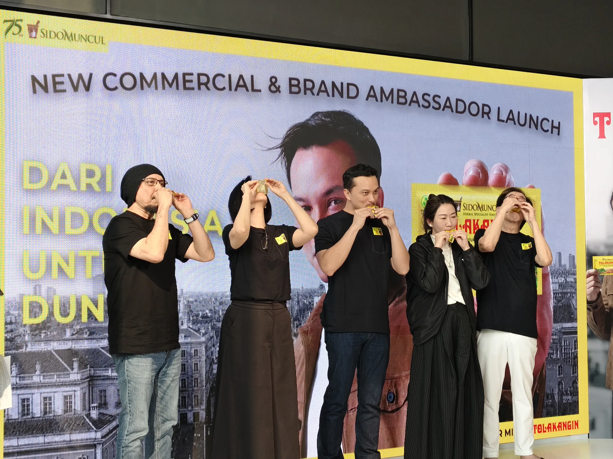 Peluncuran iklan terbaru Tolak Angin.