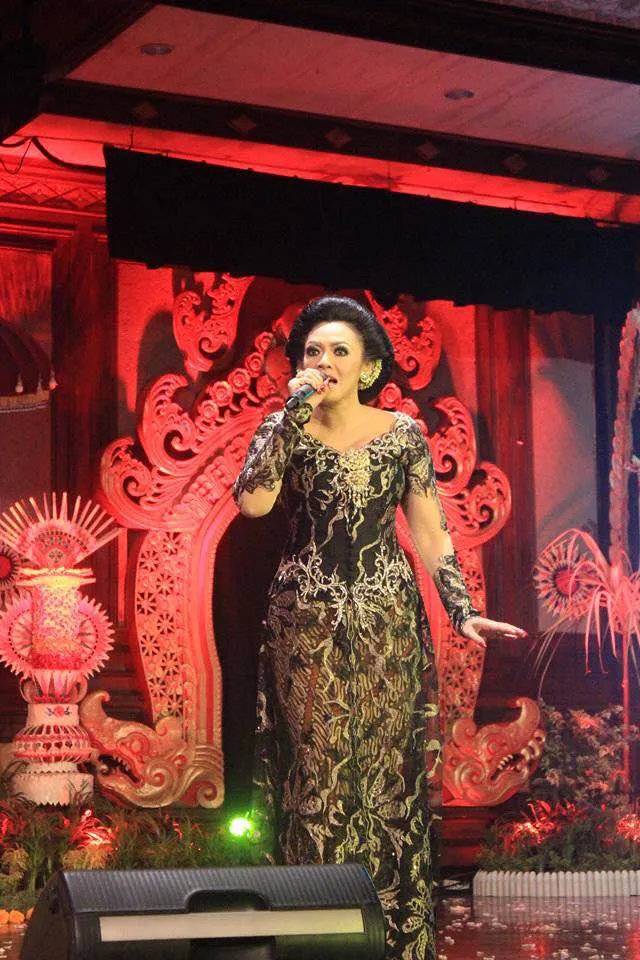 Mbak Utami tetap perjuangkan keroncong © KapanLagi.com®/Mathias Purwanto