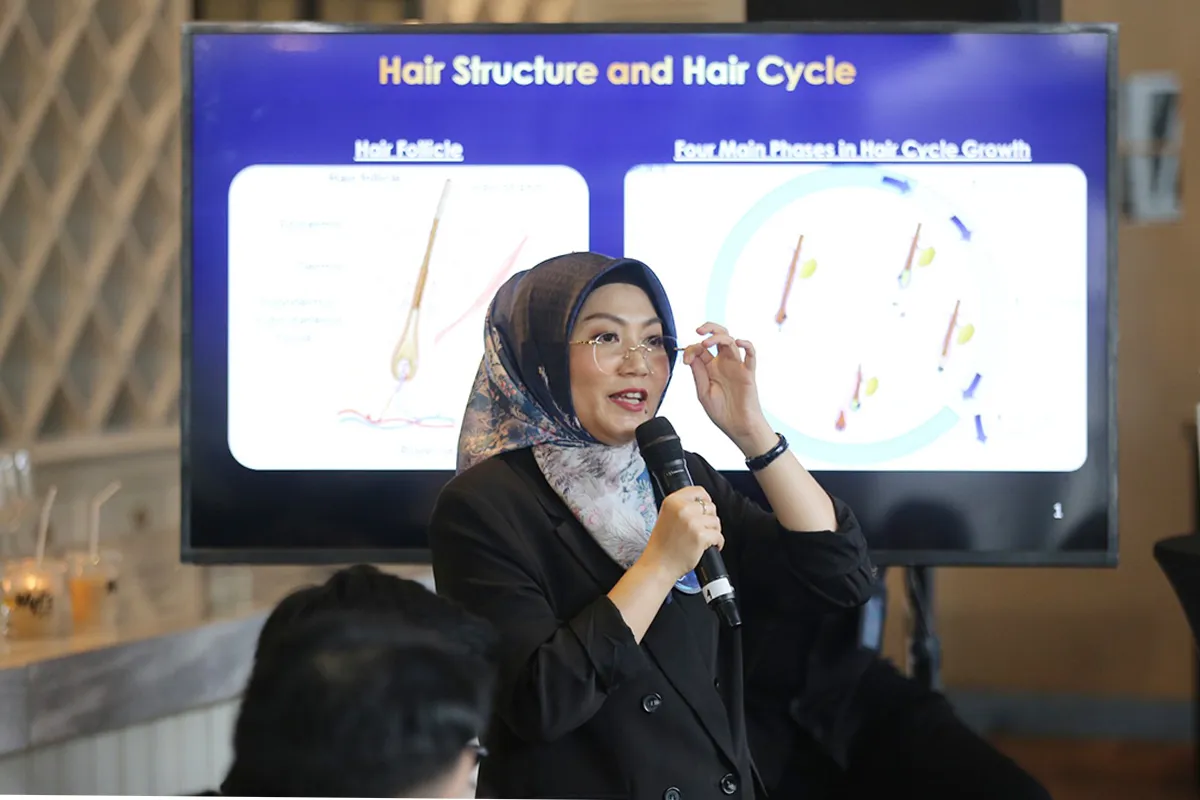 Telisiah Utami Putri selaku R&D Manager of Hair Care Category Unilever Indonesia/Daniel Kampua.