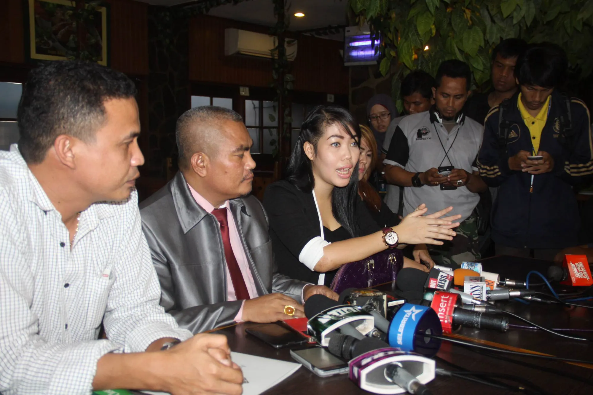 Devi Nurmayati mengaku tak pernah mendapatkan nafkah lahir maupun batin © KapanLagi.com®/Fikri Alfi Rosyadi