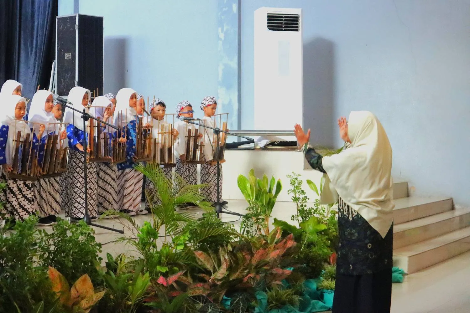 Universitas Muhammadiyah Kalimantan Timur (UMKT) menjadi tuan rumah acara Silaturahmi HalalBihalal Pimpinan Wilayah Muhammadiyah (PWM) Kalimantan Timur.