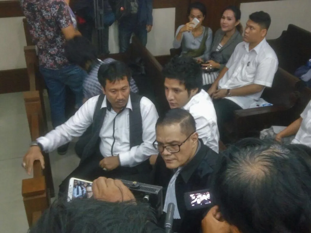 Ammar Zoni jalani sidang perdana. ©KapanLagi.com/Adi Abbas Nugroho