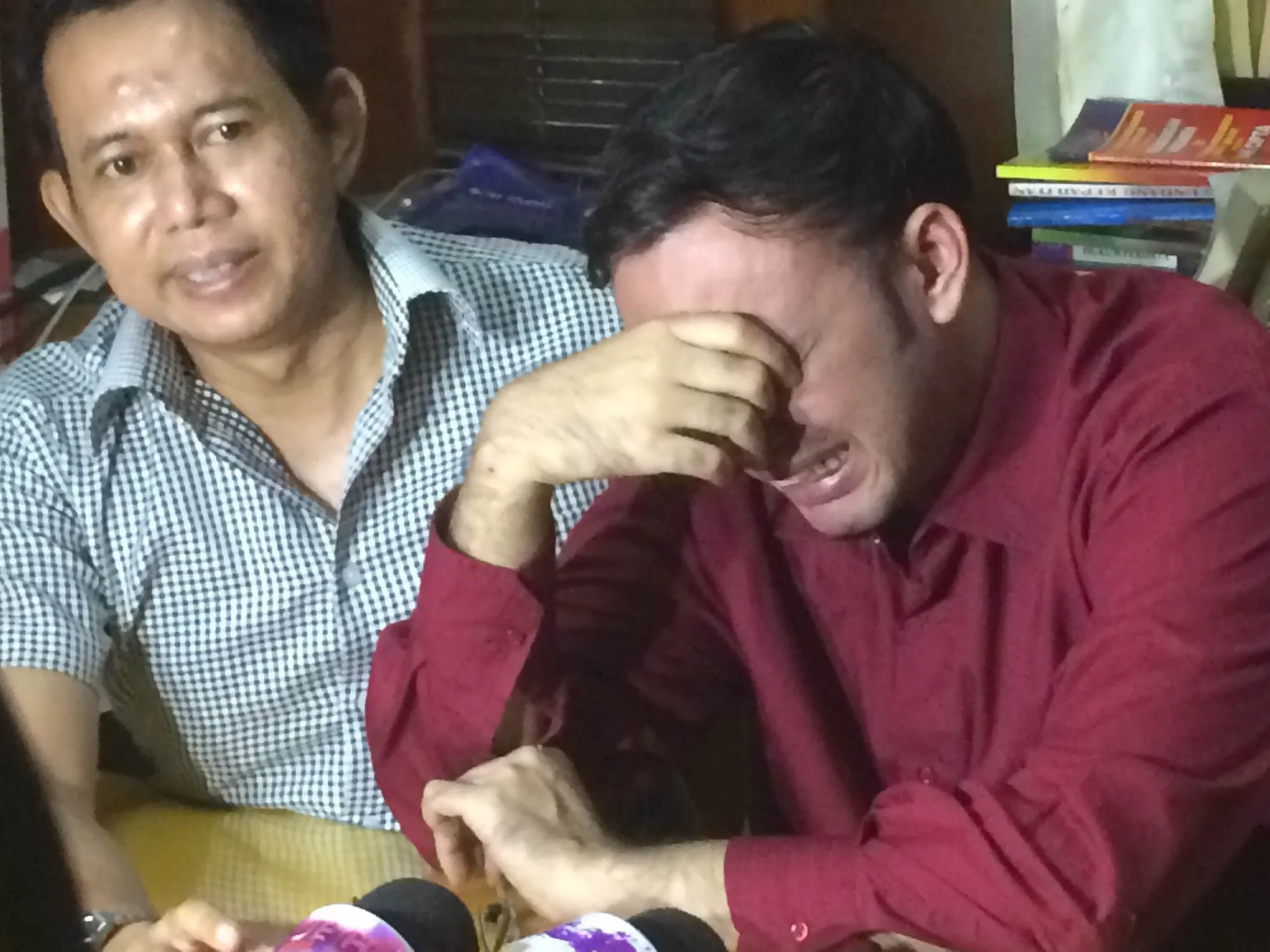 Sandy Tumiwa menegaskan tidak kabur ke luar negeri © KapanLagi.com®/Mathias Purwanto