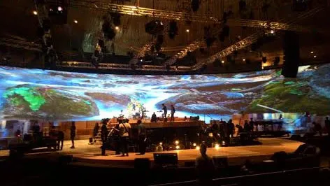 Inilah panggung untuk konser 15 Tahun Metamorfosa Andien © KapanLagi.com®/Fikri Alfi Rosyadi