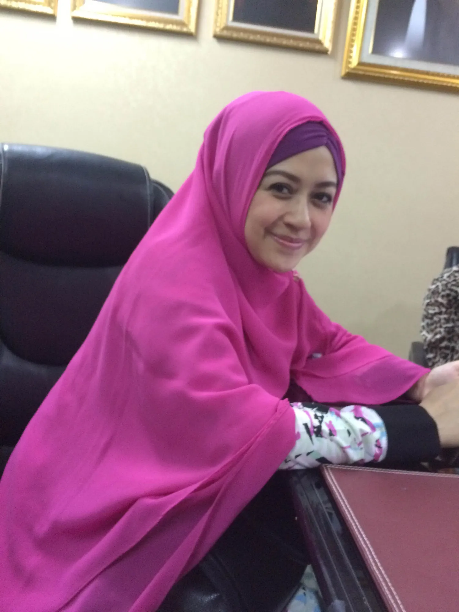 Tata, istri Ustaz Zacky © KapanLagi.com®/Nuzulur Rakhmah
