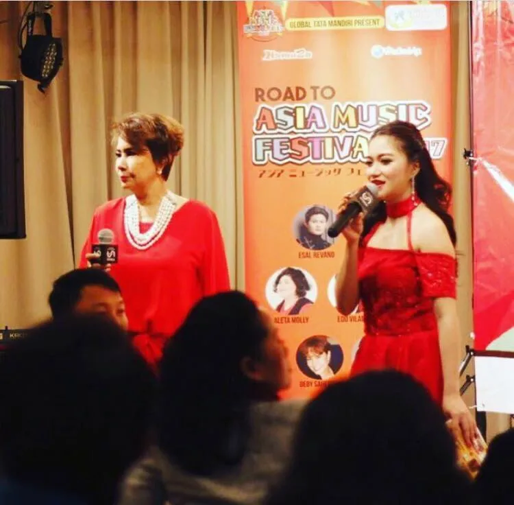 Jhessica sukses jadi MC di sebuah even bertajuk Road AMF 2017 di Jepang © Dokumen Pribadi