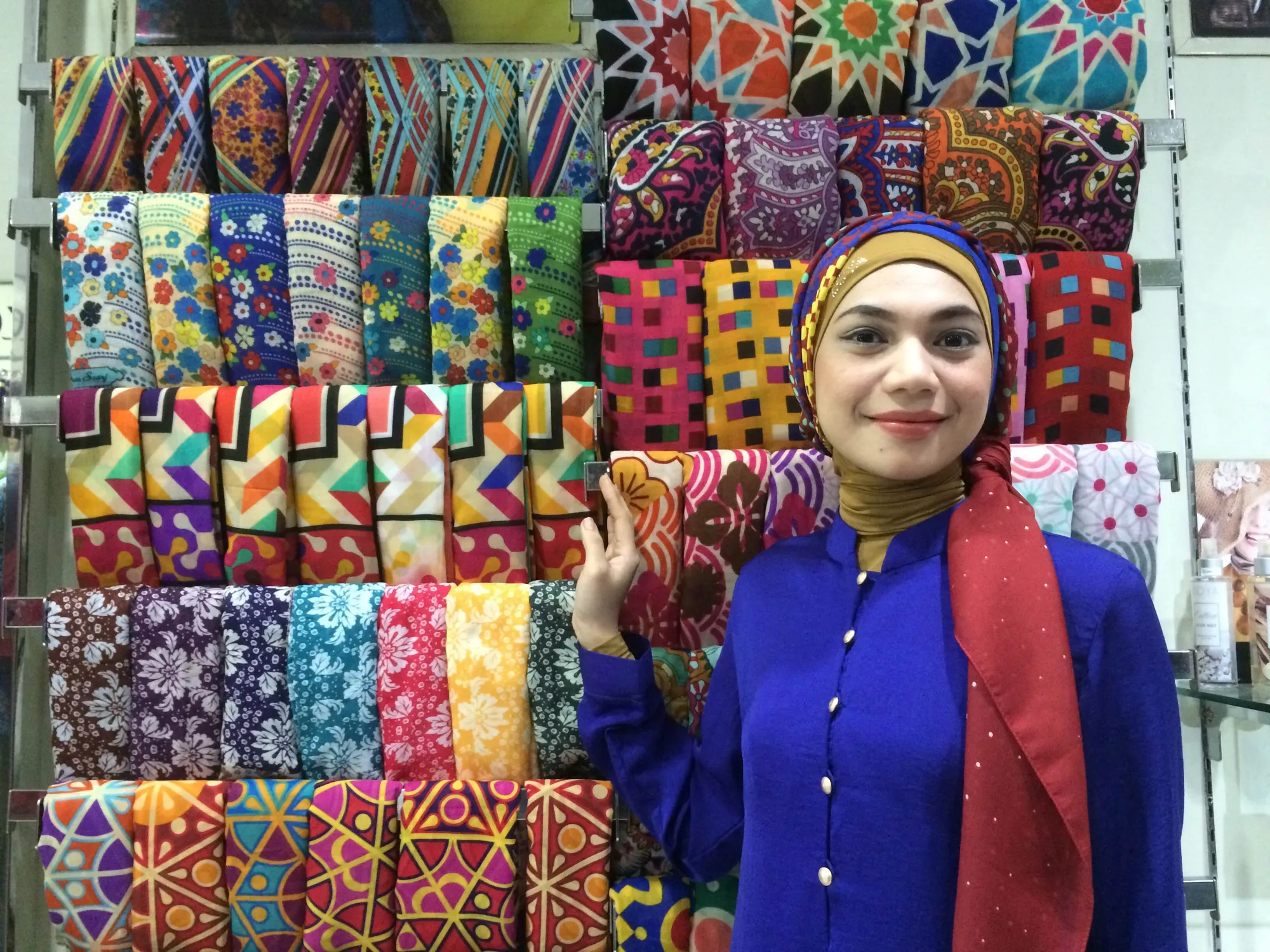 Indah Nevertari pernah dikomentari keluarga karena mengenakan stocking dan gamis © KapanLagi.com/Mathias Purwanto