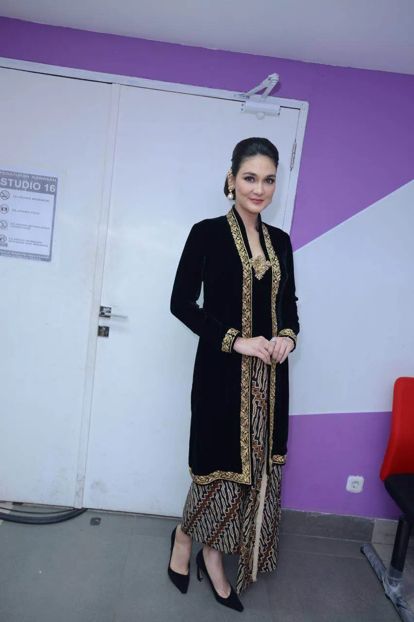 Luna Maya, salah satu sosok Kartini masa kini © Dokumen Pribadi