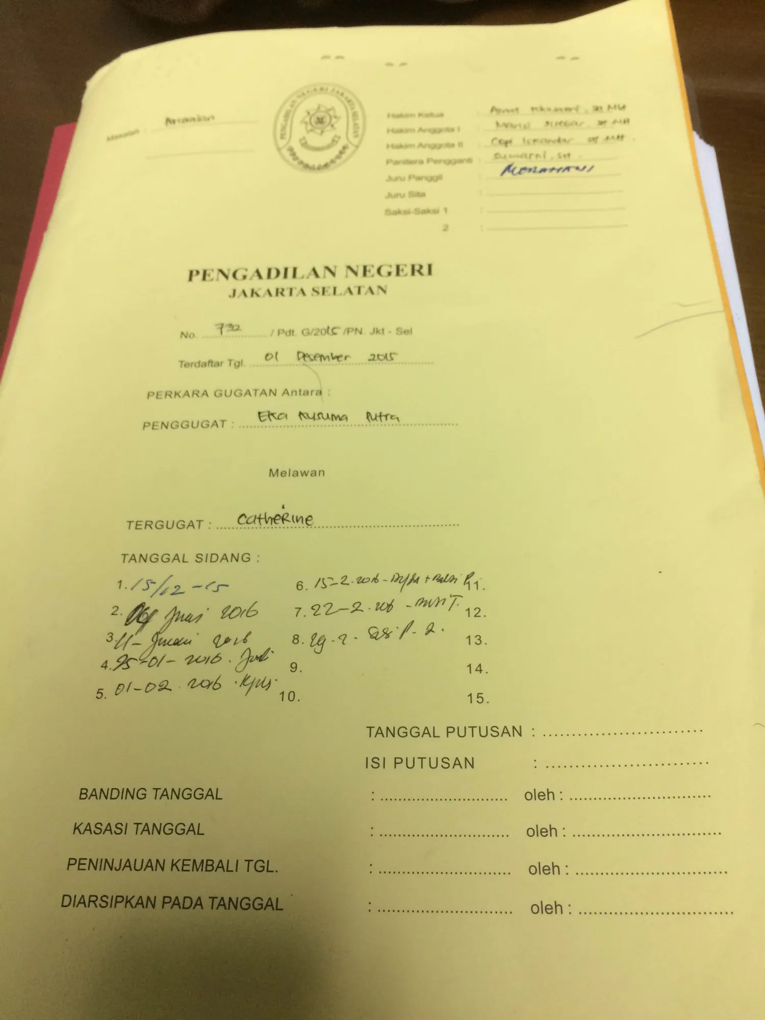Berkas Perceraian Cathy Sharon-Eka Kusuma © Kapanlagi
