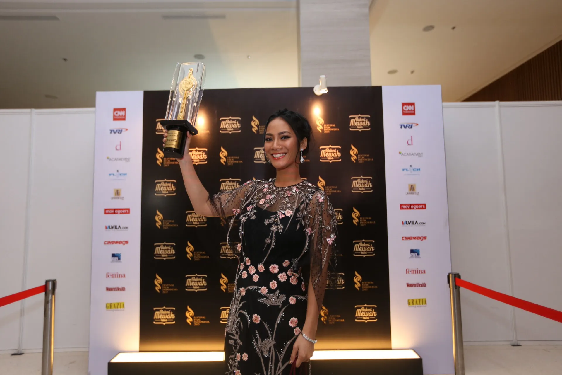 Tara Basro, pemeran utama wanita terbaik FFI 2015 © KapanLagi.com®/Budy Santoso