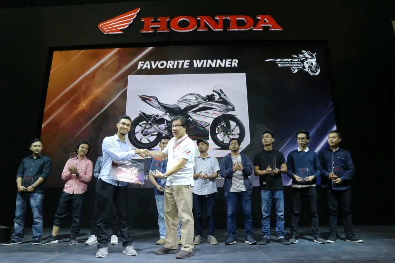 Eko Rendi Sah Putro meraih juara favorit dengan konsep Racing Pearl