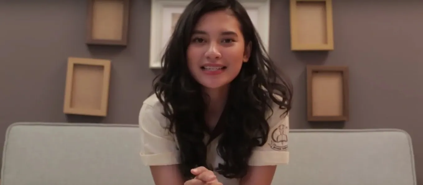 Indah si Gadis Mastin © Skrin.id