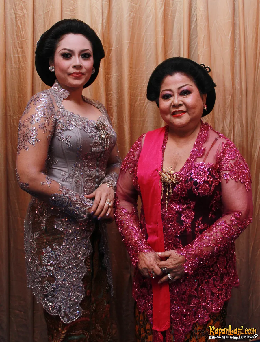 Indra Utami Tamsir dengan Waljinah