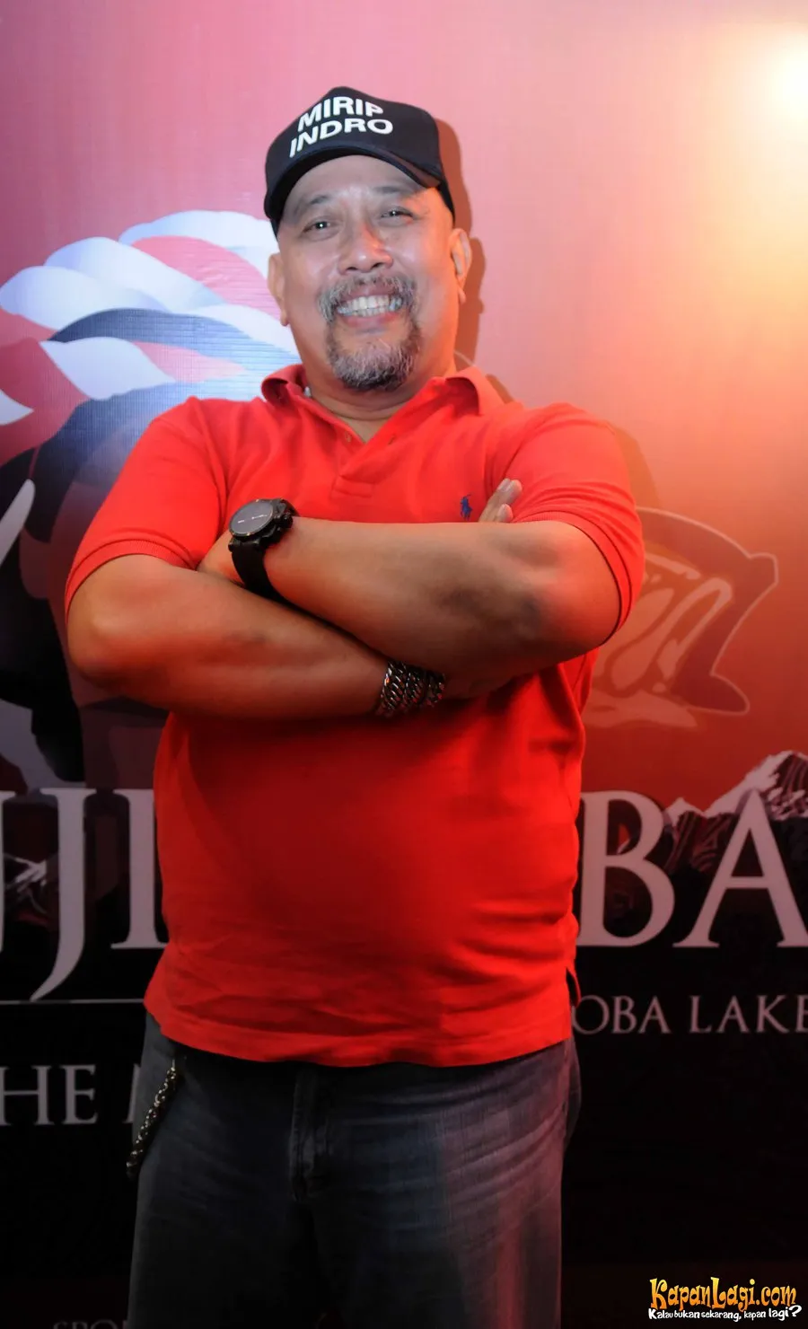 Minum air putih yang banyak, kebiasaan yang dilakukan Indro Warkop saat puasa/©Kapanlagi.com®/Bayu Herdianto