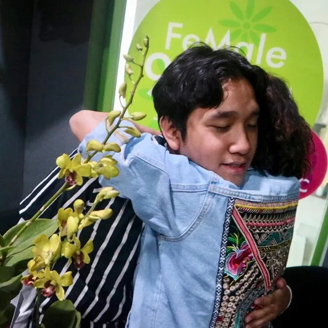 Indy Barends diberi kejutan ulang tahun pernikahan oleh anaknya ©instagram.com/indybarends