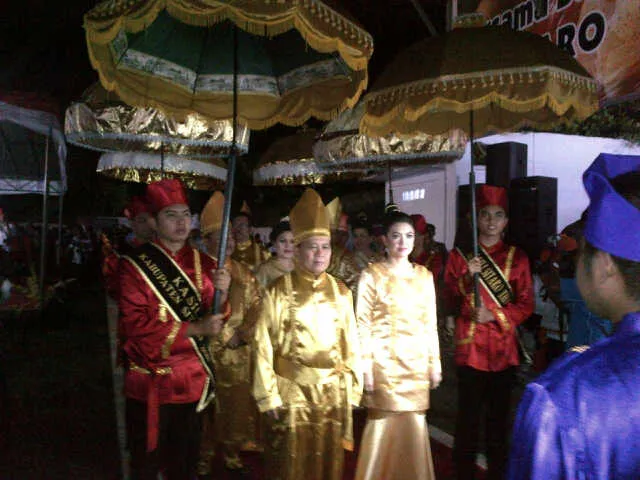 Syarief Hasan - Inggrid Kansil, Saat menerima gelar kehormatan