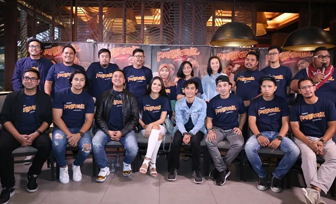 Formasi lengkap pemeran PARTIKELIR. © KapanLagi.com/Bintang .com