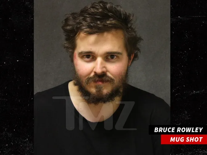 Fans gila yang ingin lamar Taylor Swift. (Cr: TMZ)