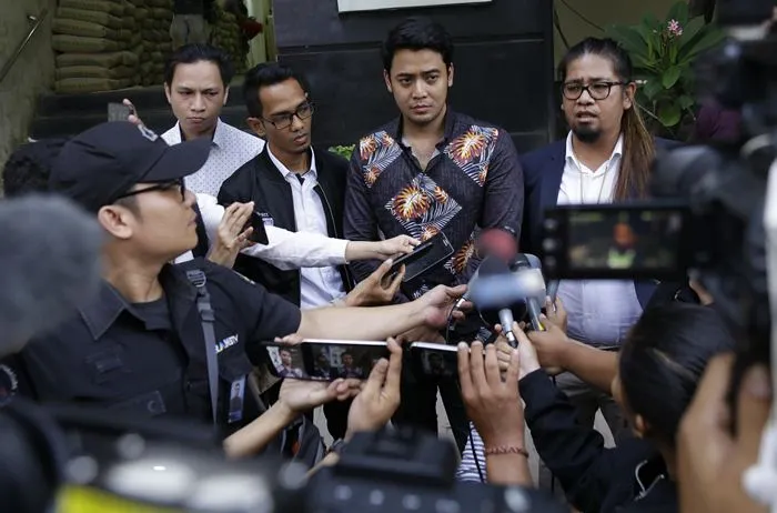 Kriss Hatta Punya Bukti