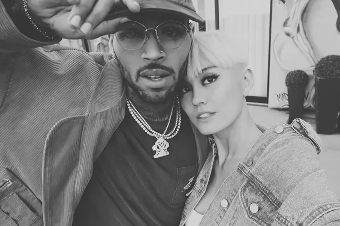 Bersama Chris Brown dalam kolaborasi single Purpose. © Agnez Mo Instagram