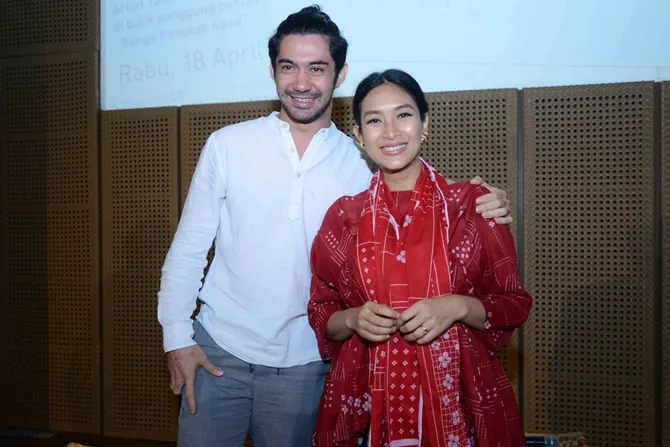 Reza Rahadian harap akan segera ada film mengenai Pram. © KapanLagi.com®/Bayu Herdiyanto