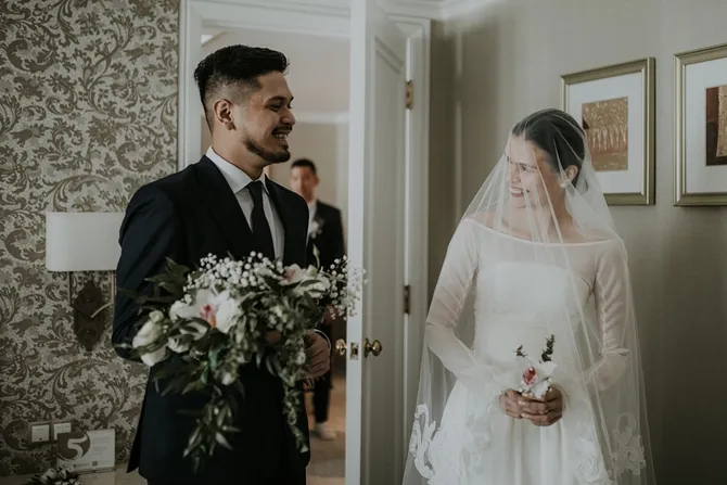 Firrina amat menikmati kehidupan pernikahannya dengan Petra. © instagram.com/aquilafirrina