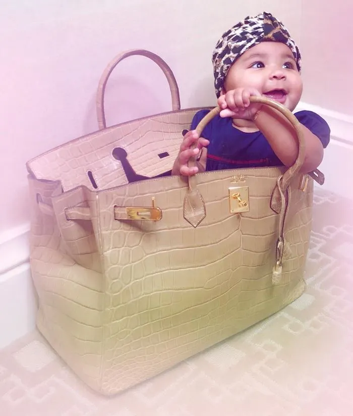 Kata Pertama Baby True